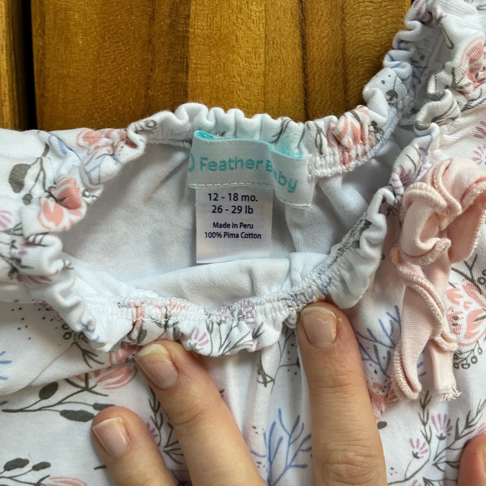 EUC Feather Baby Pajamas 12-18 months